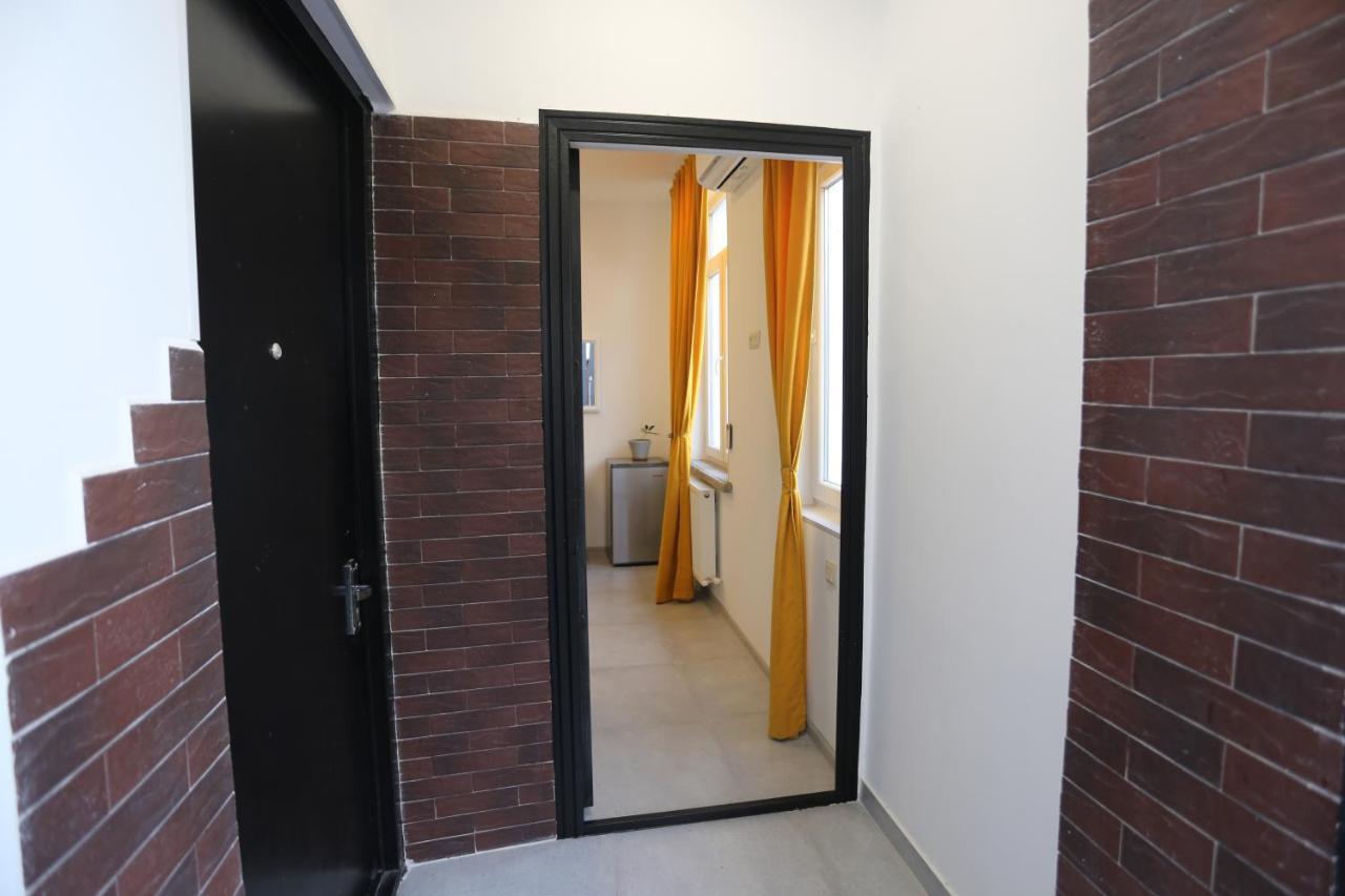Piano Foyer Apartments At City Center Tbilisi Exterior photo