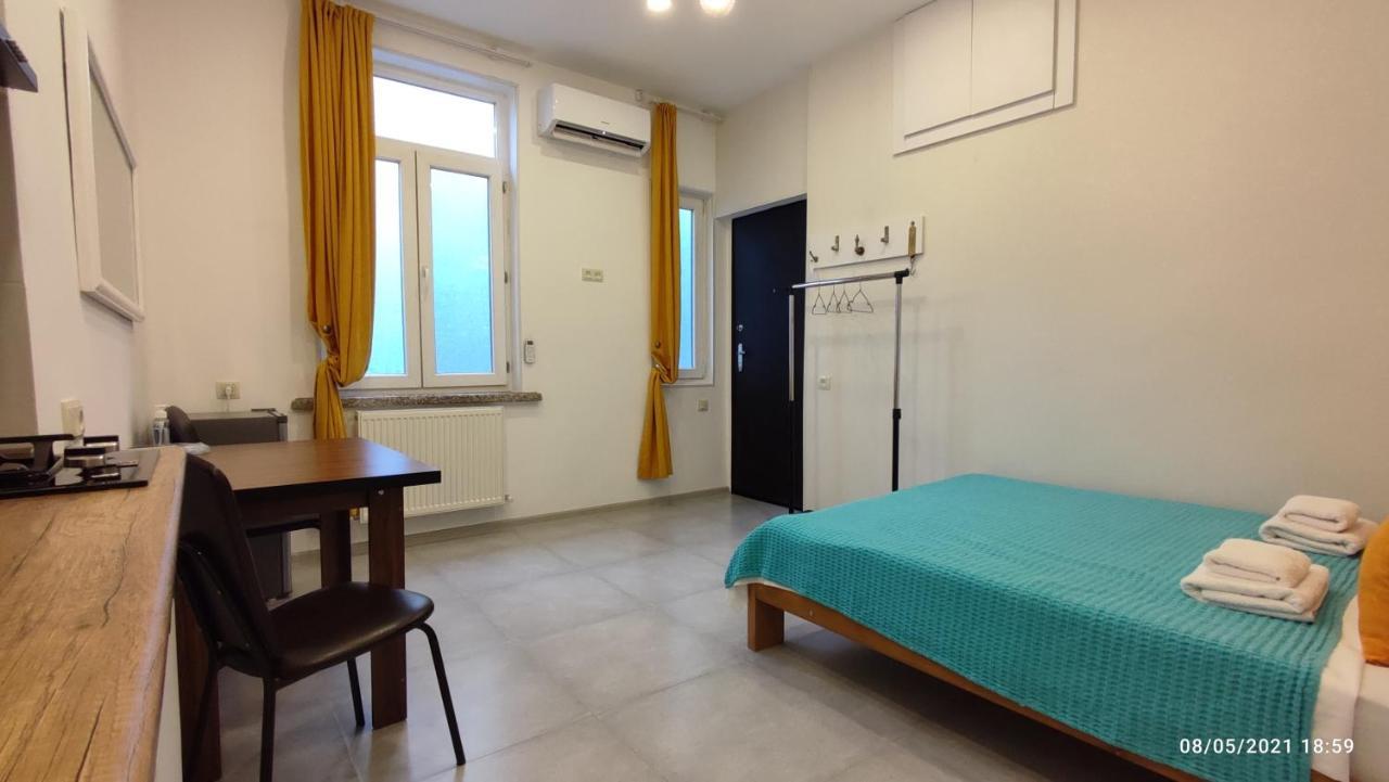 Piano Foyer Apartments At City Center Tbilisi Exterior photo