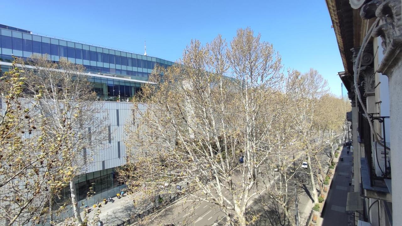 Piano Foyer Apartments At City Center Tbilisi Exterior photo